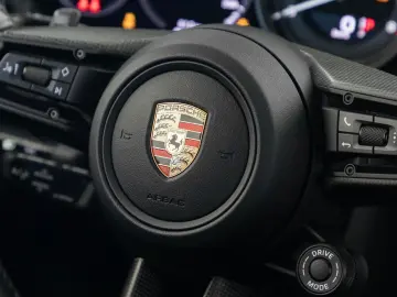 PORSCHE 911 Carrera S