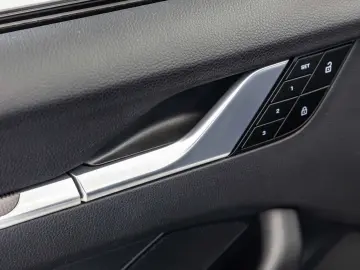 PORSCHE 911 Carrera S