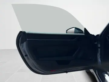 PORSCHE 992 (911) Carrera   BOSE   Sportabgas   Privacy