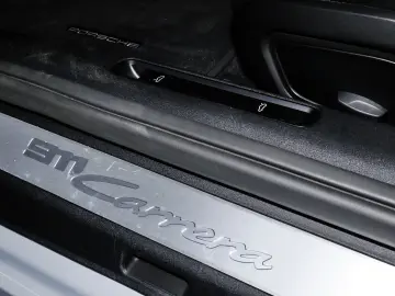 PORSCHE 911 992.2 Carrera Matrix ACC Bose Sportabgas Gla