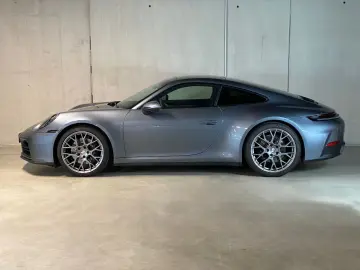 PORSCHE 992 (911) Carrera   BOSE   Sportabgas   Privacy