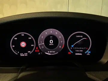 PORSCHE 992 (911) Carrera   BOSE   Sportabgas   Privacy