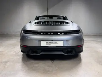 PORSCHE 992 (911) Carrera Cabrio   Sportabgas   BOSE