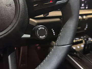 PORSCHE 992 (911) Carrera Cabrio   Sportabgas   BOSE
