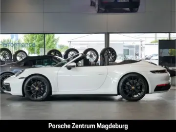 PORSCHE 992 (911) Carrera Cabriolet BOSE SHZ SPORTABGAS