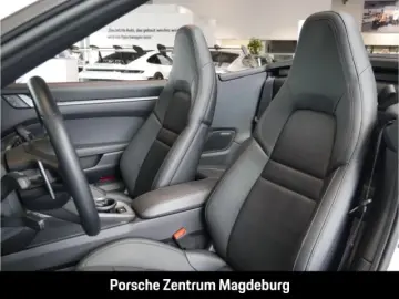 PORSCHE 992 (911) Carrera Cabriolet BOSE SHZ SPORTABGAS