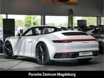 PORSCHE 992 (911) Carrera Cabriolet BOSE SHZ SPORTABGAS