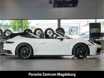 PORSCHE 992 (911) Carrera Cabriolet BOSE SHZ SPORTABGAS