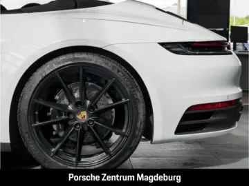PORSCHE 992 (911) Carrera Cabriolet BOSE SHZ SPORTABGAS
