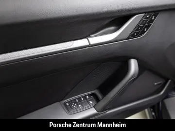 PORSCHE 992 -2 Carrera Cabrio Sportabgas Sitzbelüftung B
