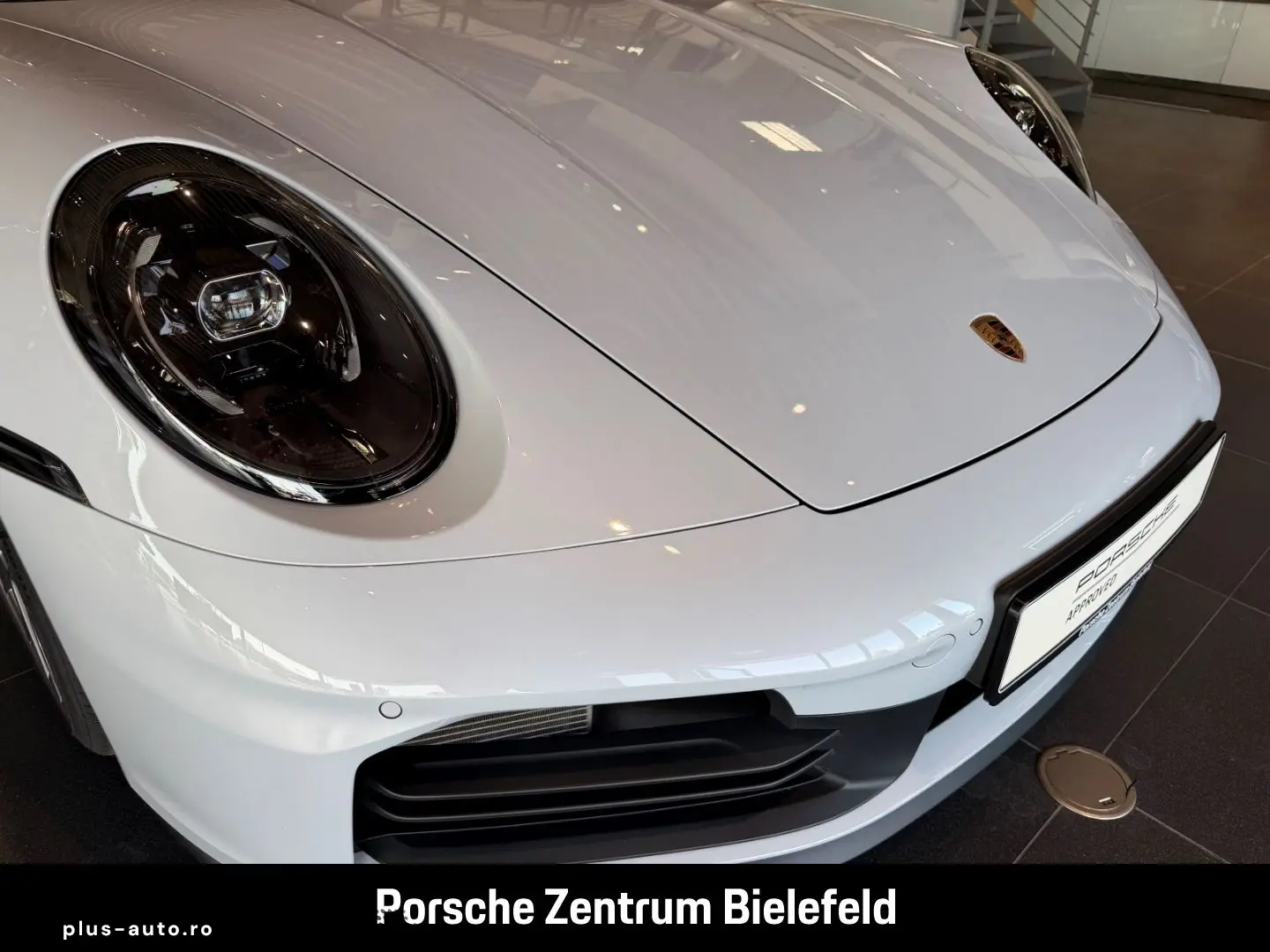 PORSCHE 992 911 Carrera Sportabgas BOSE Sitzbelüftung
