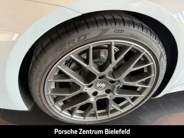 PORSCHE 992 911 Carrera Sportabgas BOSE Sitzbelüftung