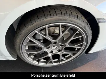PORSCHE 992 911 Carrera Sportabgas BOSE Sitzbelüftung