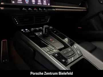 PORSCHE 992 911 Carrera Sportabgas BOSE Sitzbelüftung