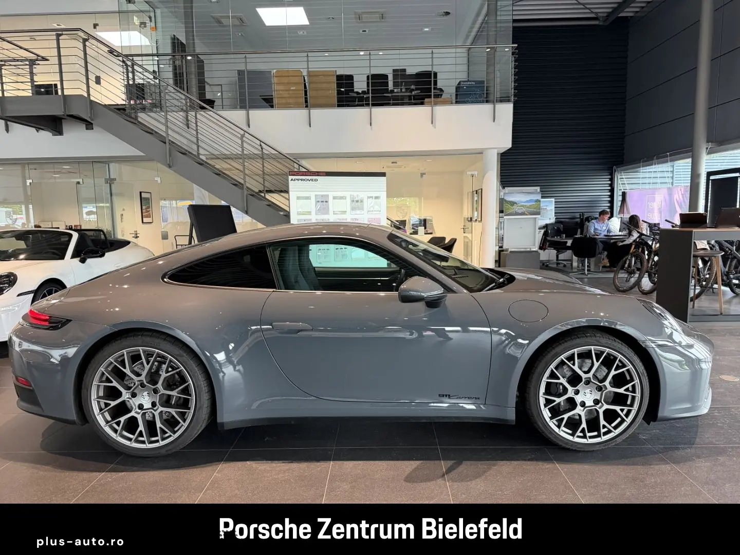 PORSCHE 992 911 Carrera Sportabgasanlage BOSE 21-Zoll