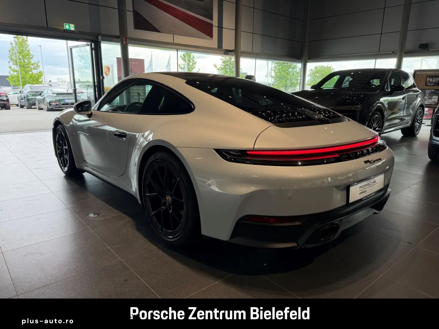 PORSCHE 992 911 Carrera Sportabgasanlage BOSE 21-Zoll
