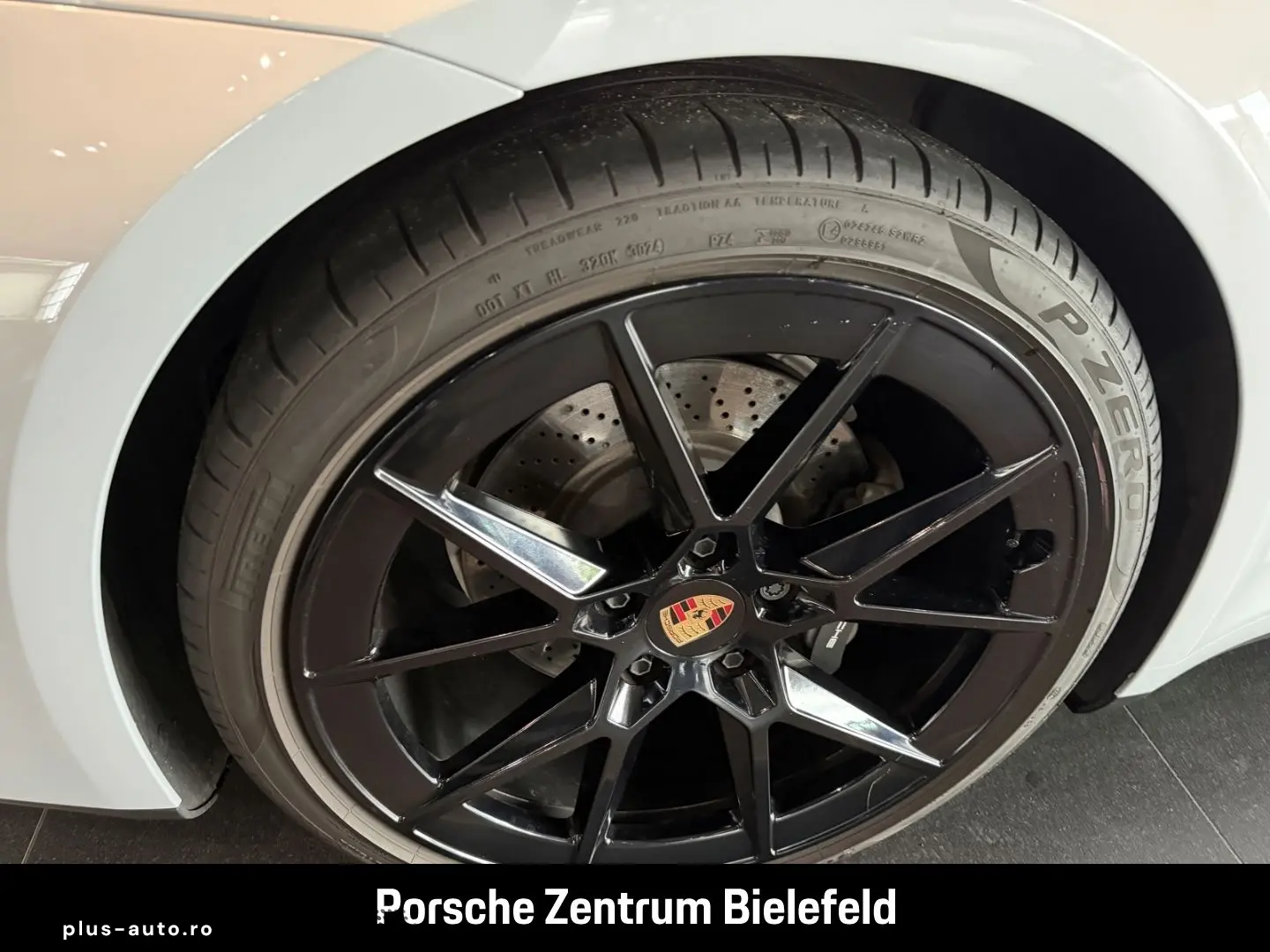 PORSCHE 992 911 Carrera Sportabgasanlage BOSE 21-Zoll