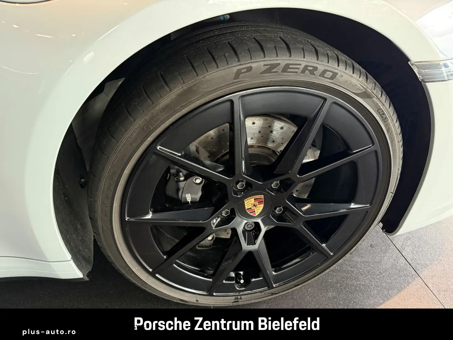 PORSCHE 992 911 Carrera Sportabgasanlage BOSE 21-Zoll