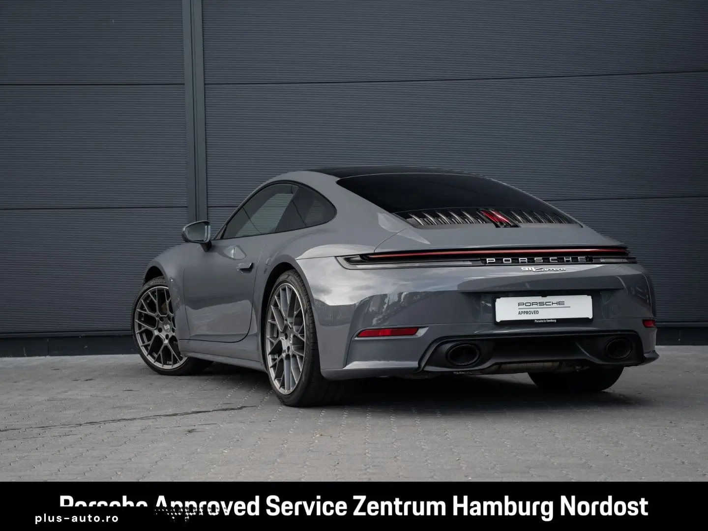 PORSCHE 992 -2 (911) Carrera BOSE InnoDrive Servo-Plus