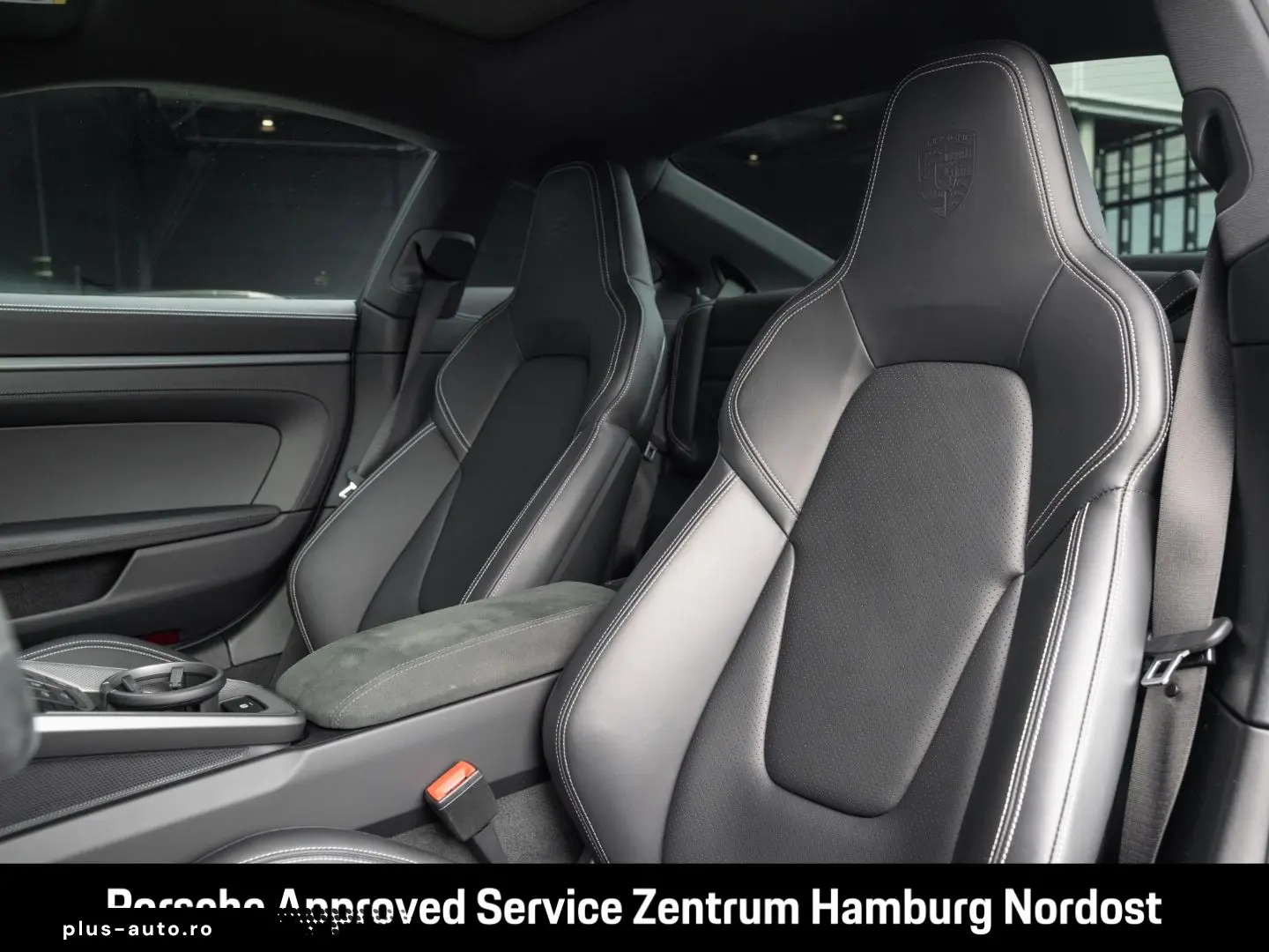 PORSCHE 992 -2 (911) Carrera BOSE InnoDrive Servo-Plus