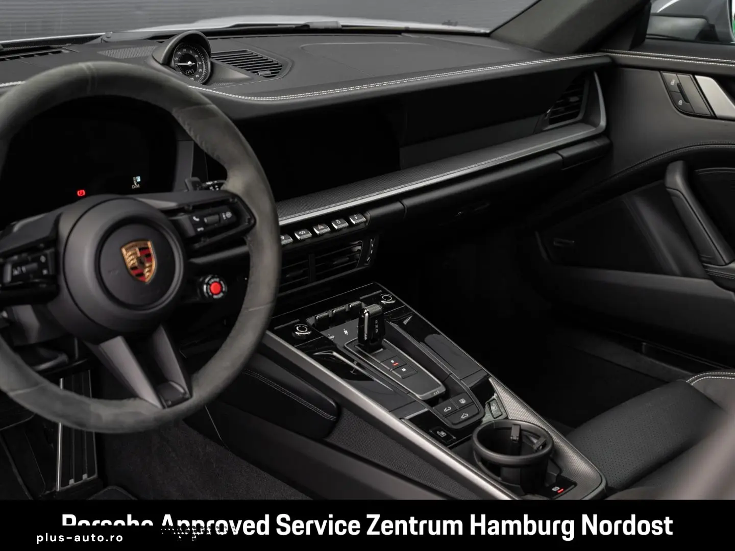 PORSCHE 992 -2 (911) Carrera BOSE InnoDrive Servo-Plus