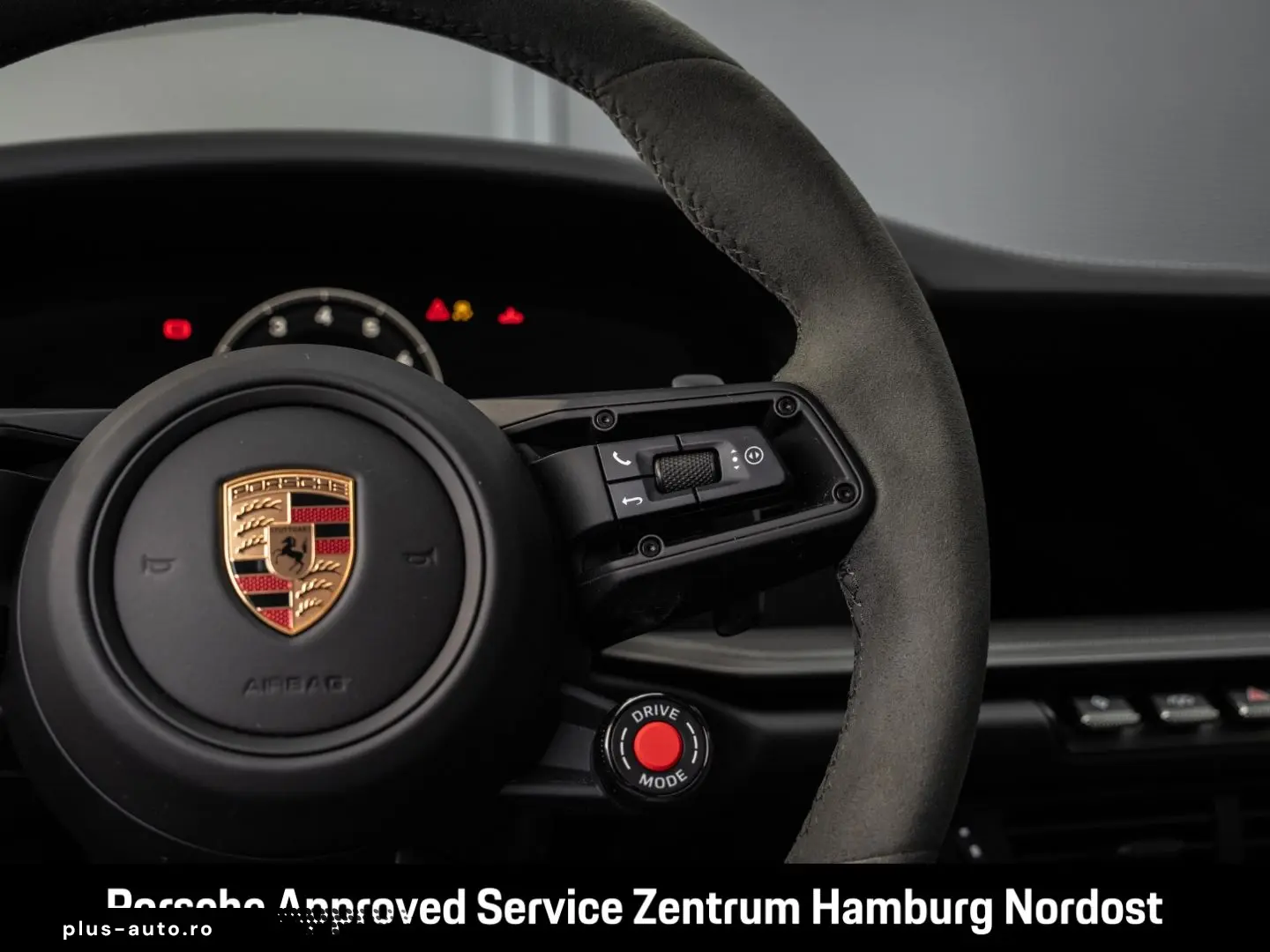 PORSCHE 992 -2 (911) Carrera BOSE InnoDrive Servo-Plus