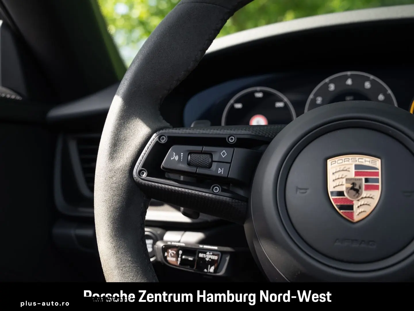 PORSCHE 992 -2 (911) Carrera Cabriolet BOSE Servolenkung