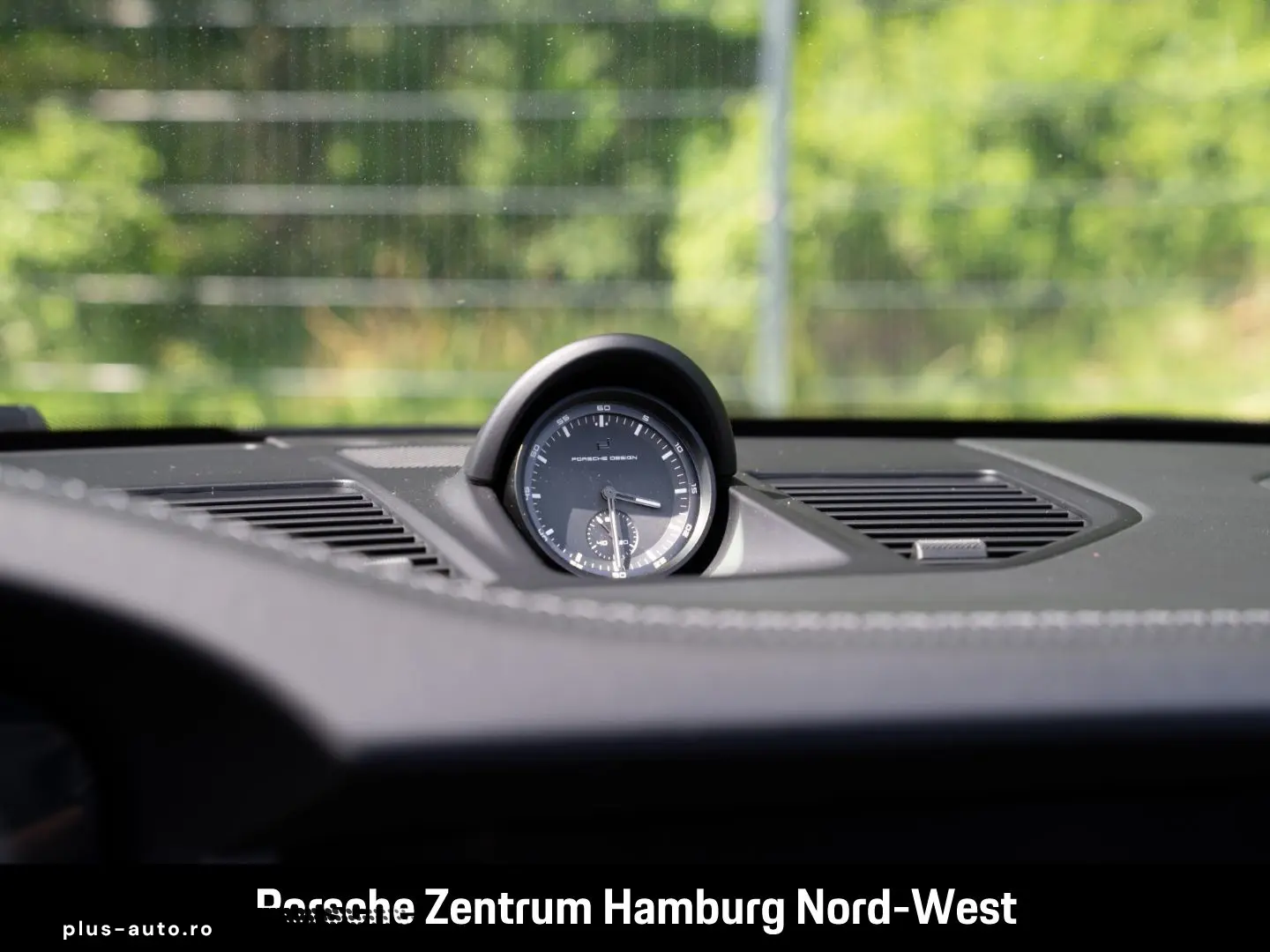 PORSCHE 992 -2 (911) Carrera Cabriolet BOSE Servolenkung