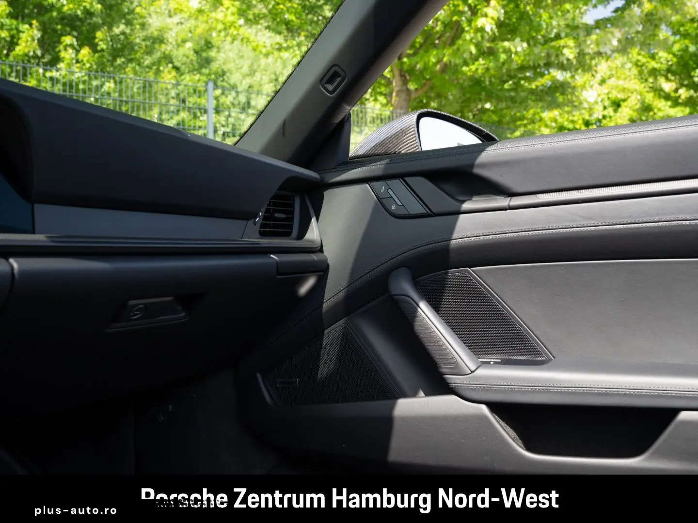 PORSCHE 992 -2 (911) Carrera Cabriolet BOSE Servolenkung