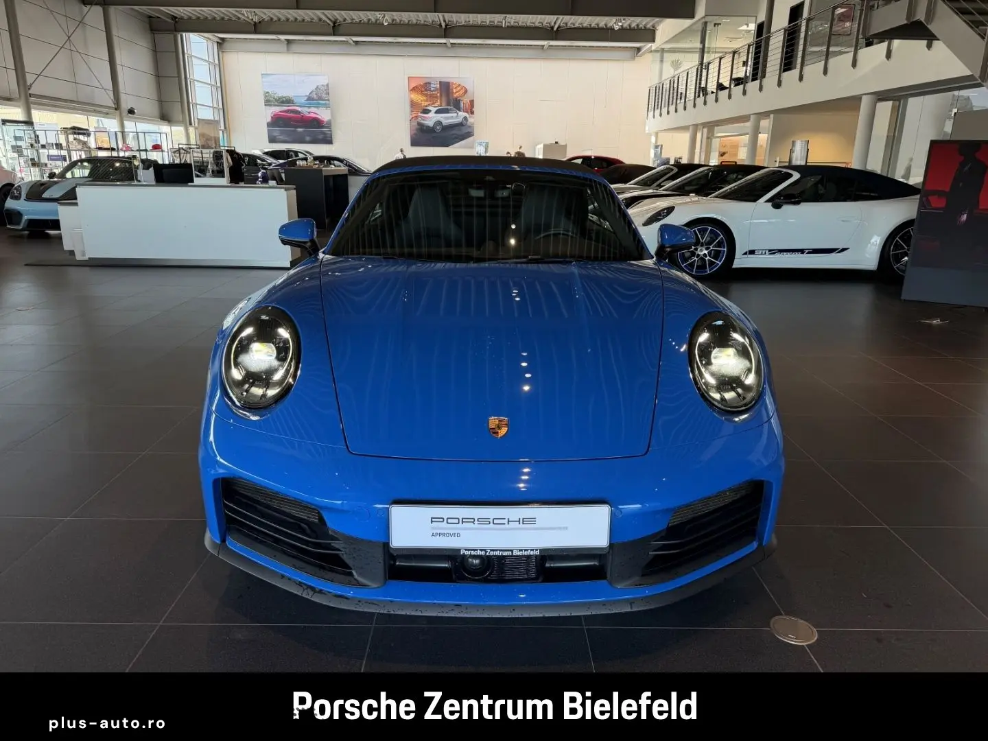 PORSCHE 992 911 Carrera Cabrio Sportabgas Surround-View