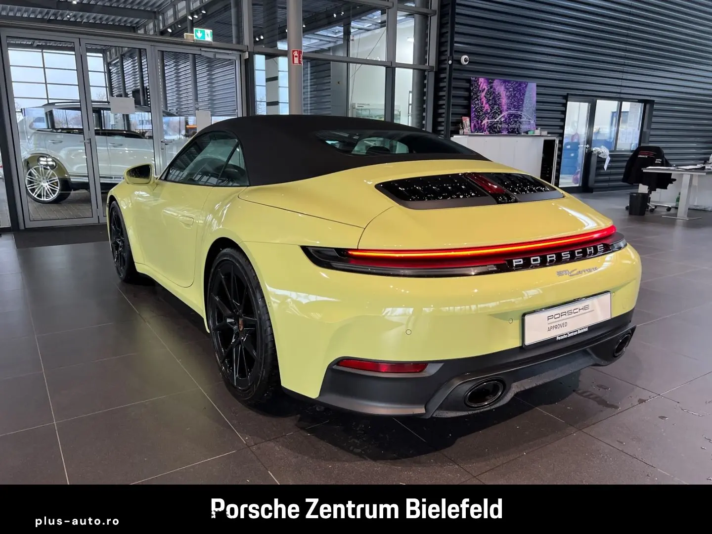 PORSCHE 992 911 Carrera Cabriolet InnoDrive Sportabgas