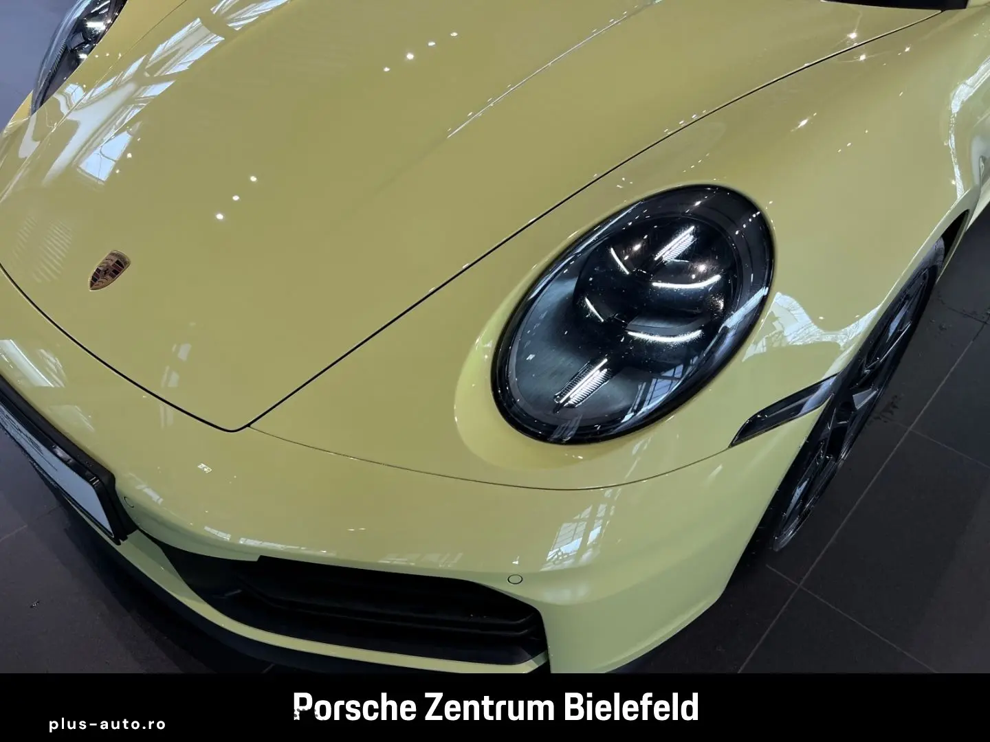 PORSCHE 992 911 Carrera Cabriolet InnoDrive Sportabgas