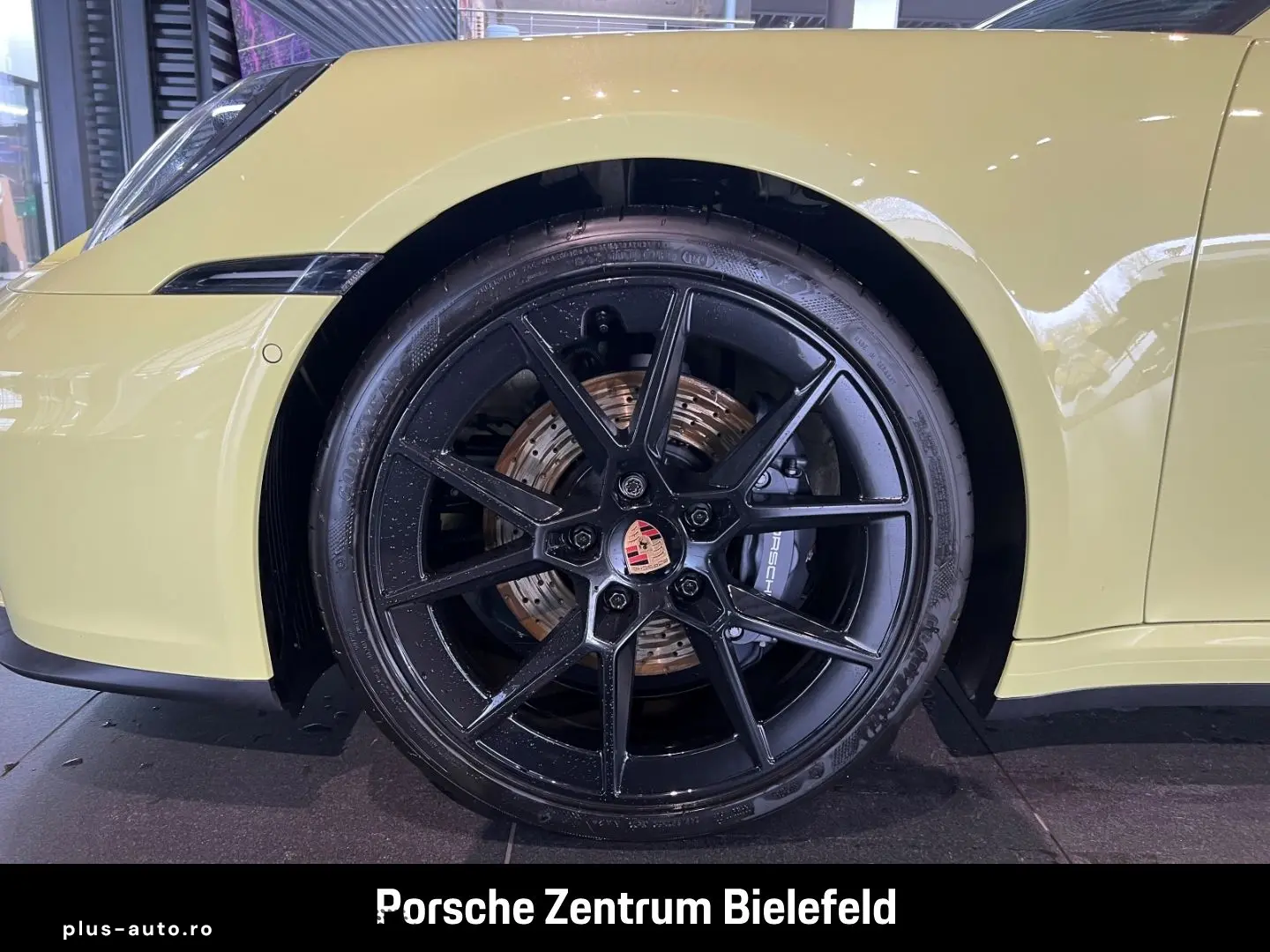 PORSCHE 992 911 Carrera Cabriolet InnoDrive Sportabgas
