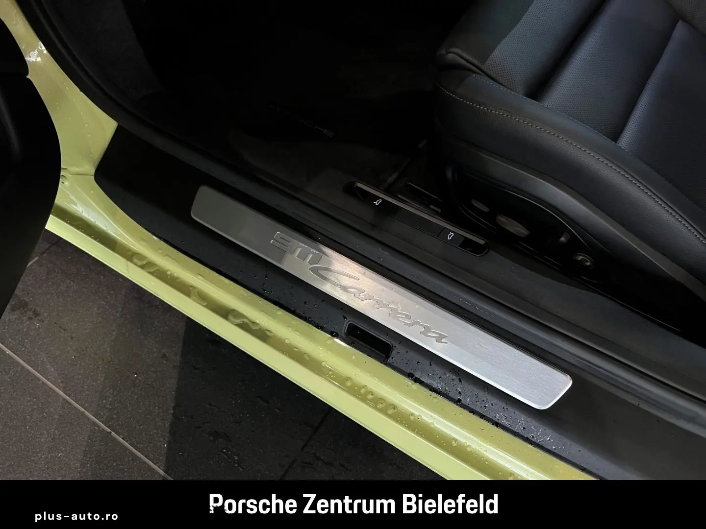 PORSCHE 992 911 Carrera Cabriolet InnoDrive Sportabgas