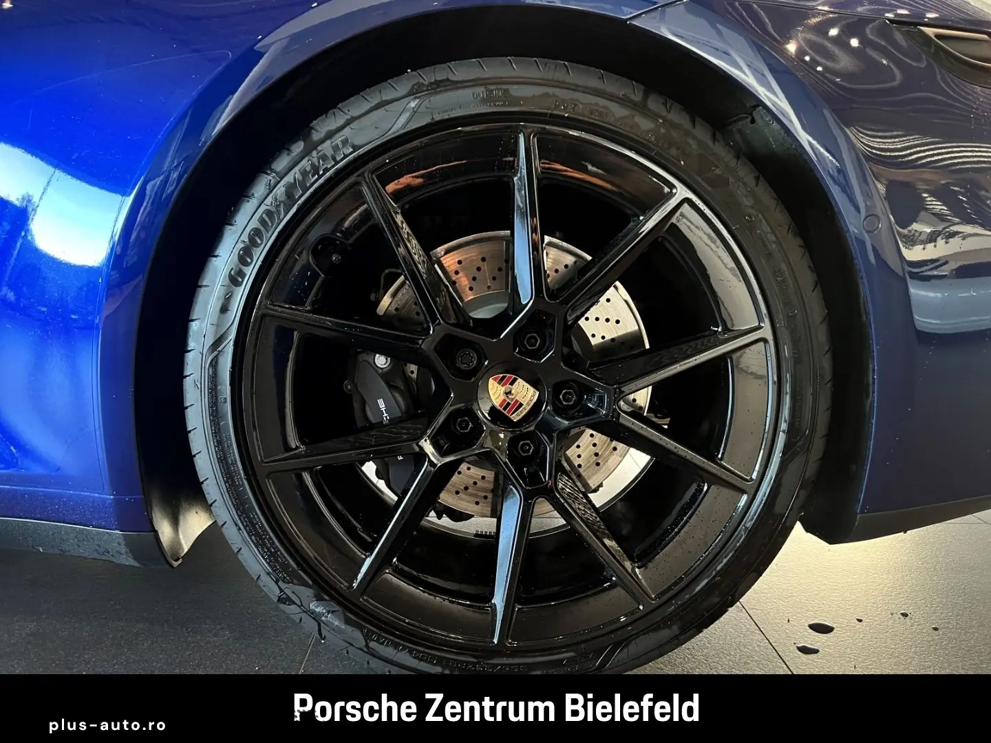PORSCHE 992 911 Carrera Cabriolet InnoDrive Sportabgas