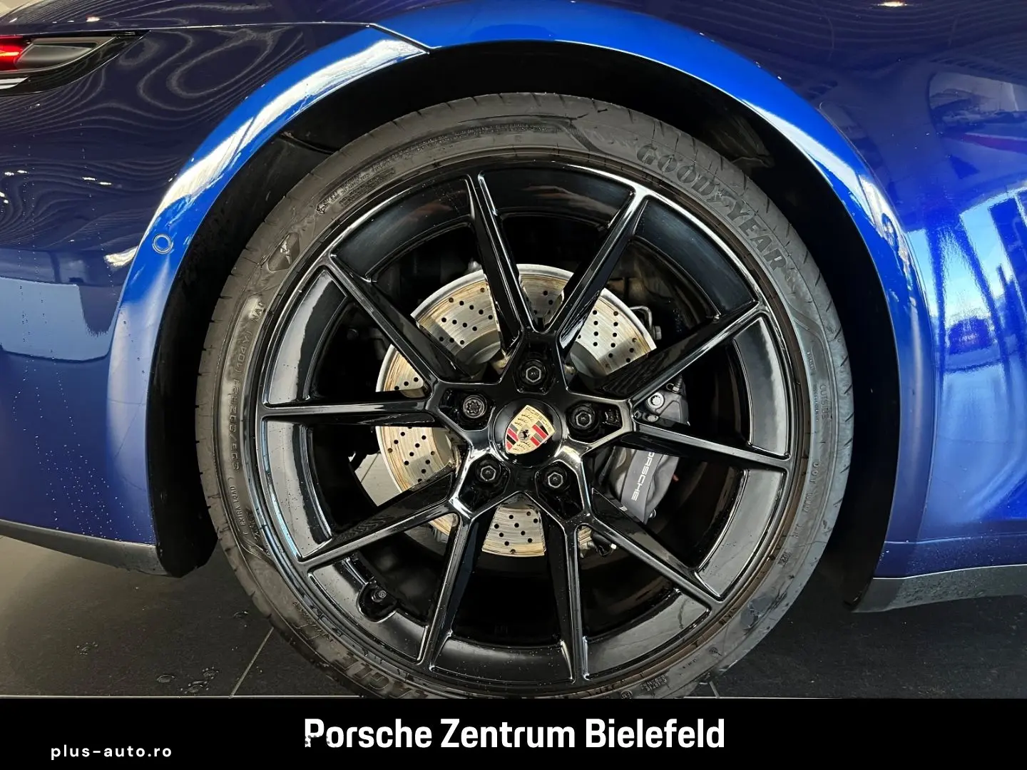 PORSCHE 992 911 Carrera Cabriolet InnoDrive Sportabgas