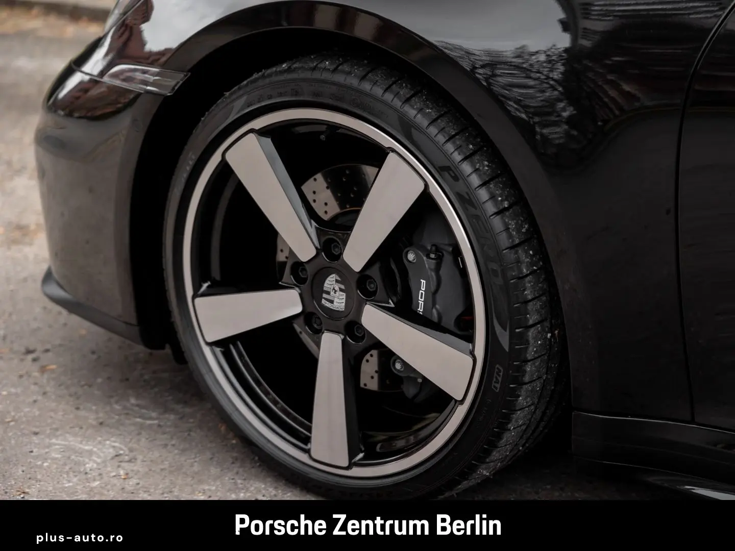 PORSCHE 992 911 Carrera Liftsystem-VA InnoDrive BOSE