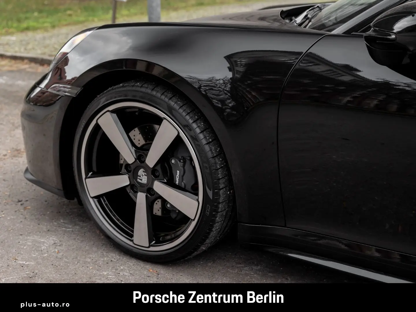 PORSCHE 992 911 Carrera Liftsystem-VA InnoDrive BOSE