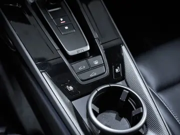 PORSCHE 992 Carrera Abstandsregeltempostat Schiebedach
