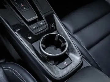 PORSCHE 992 Carrera Abstandsregeltempostat Schiebedach