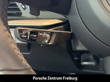 PORSCHE 992 911 Carrera Cabrio Sportabgas Surround-View