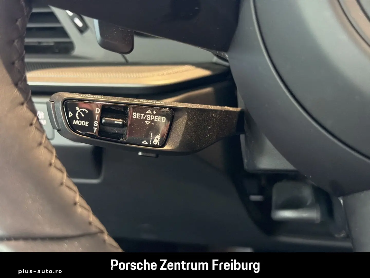 PORSCHE 992 911 Carrera Cabrio Sportabgas Surround-View
