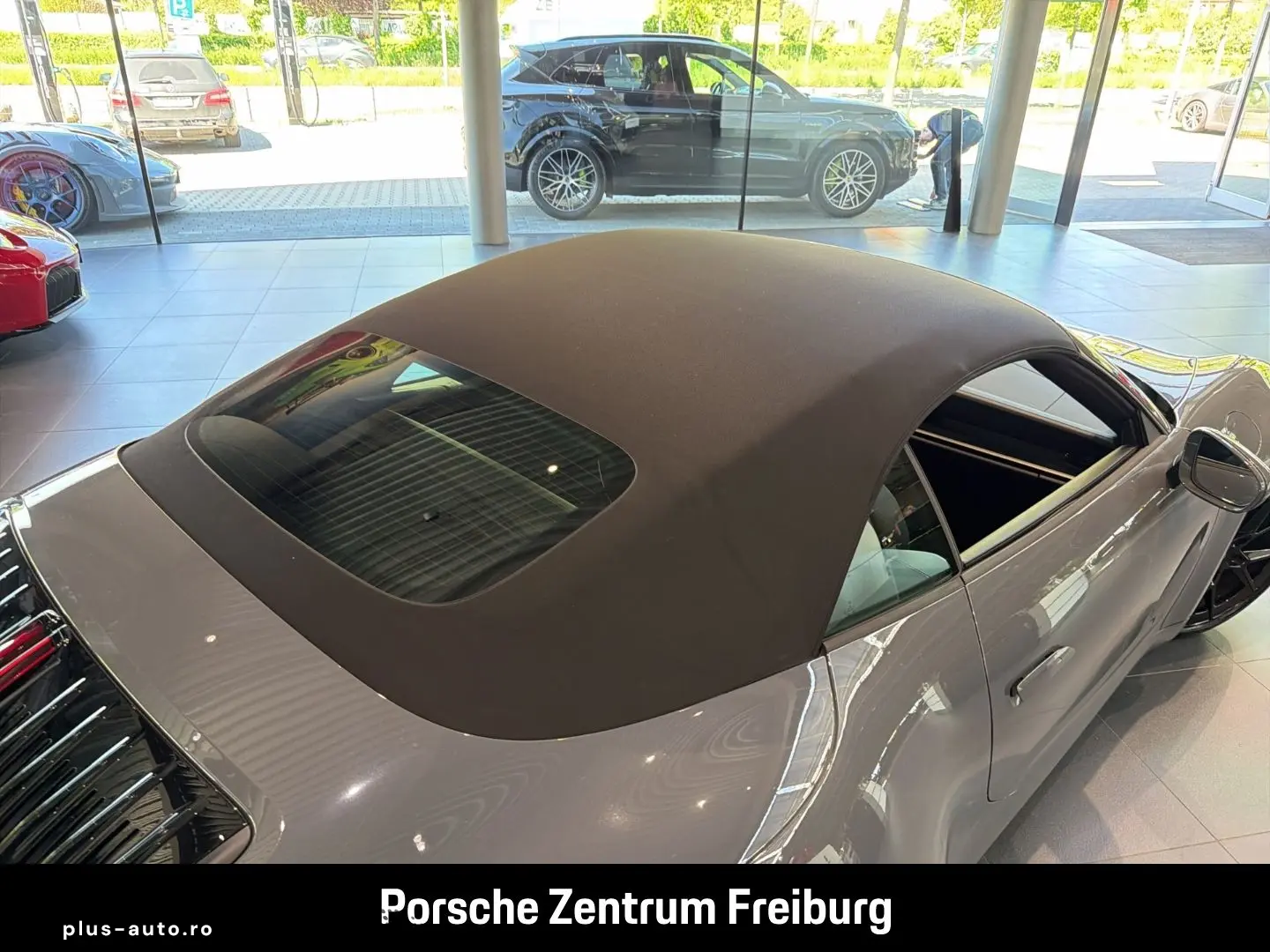 PORSCHE 992 911 Carrera Cabrio Sportabgas Surround-View