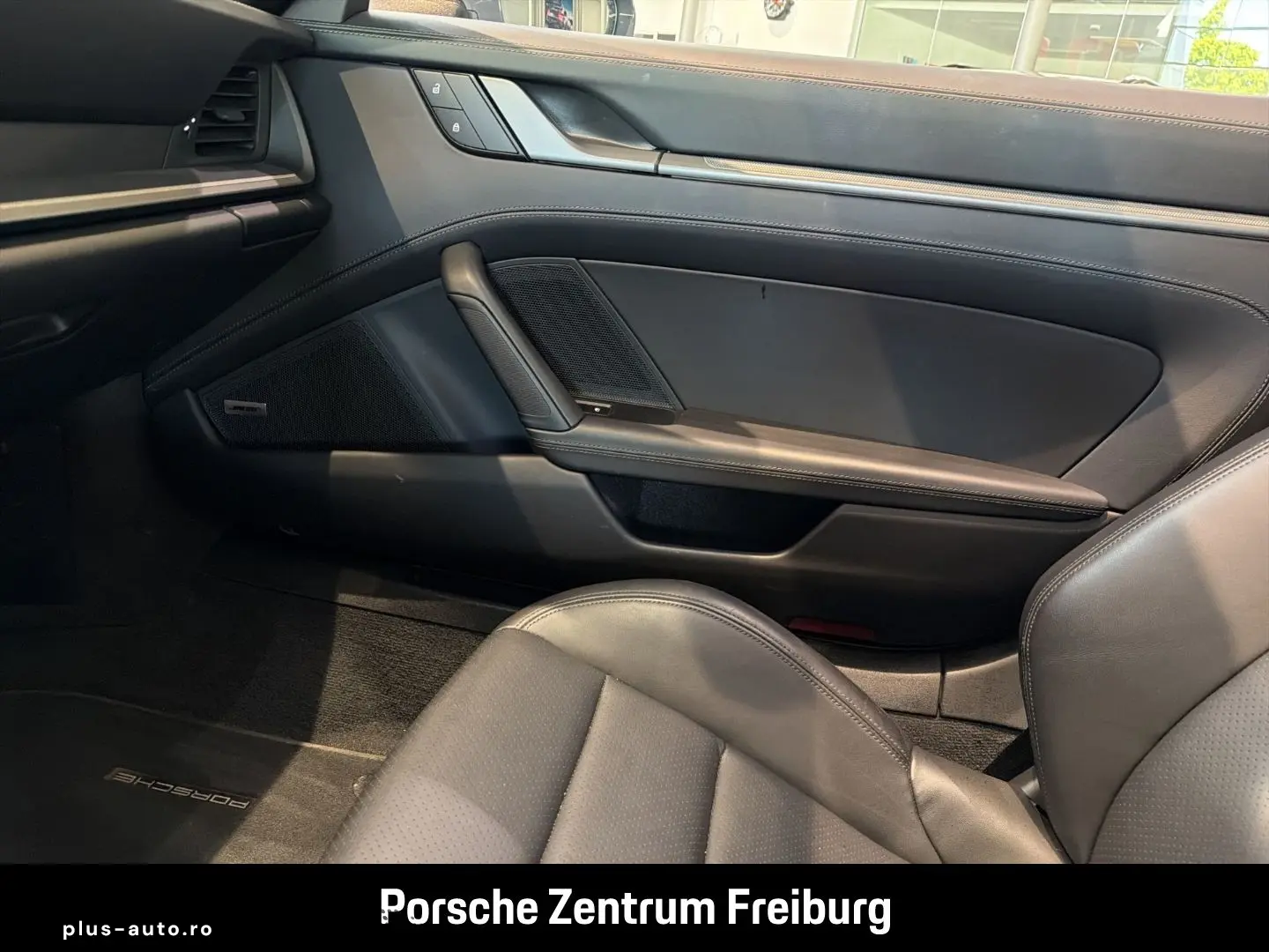 PORSCHE 992 911 Carrera Cabrio Sportabgas Surround-View
