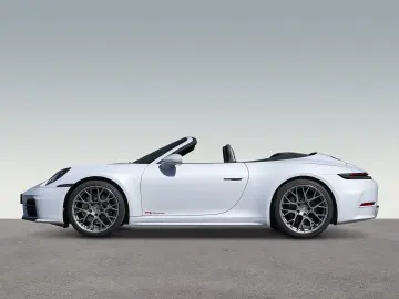PORSCHE 992 911 Carrera Cabrio InnoDrive Sportabgas BOSE