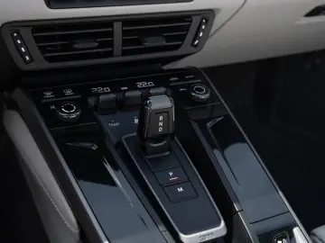 PORSCHE 992 992-2 911 Carrera Cabriolet Sitzbelüftung vo