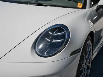 PORSCHE 992 992-2 911 Carrera SportDesign Paket eSD BOSE