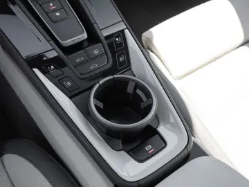 PORSCHE 992 992-2 911 Carrera SportDesign Paket eSD BOSE