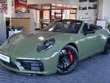 PORSCHE 992 Carrera GTS Cabrio Matrix 18-Wege 360