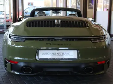 PORSCHE 992 Carrera GTS Cabrio Matrix 18-Wege 360
